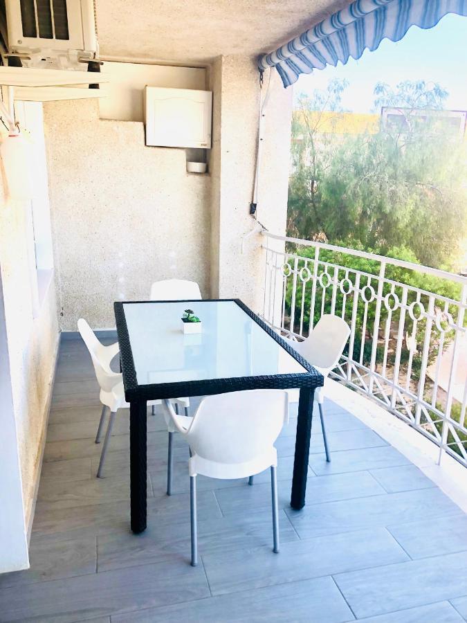 Apartamento Santa Pola"The Guitar" 300 M De La Playa Екстер'єр фото